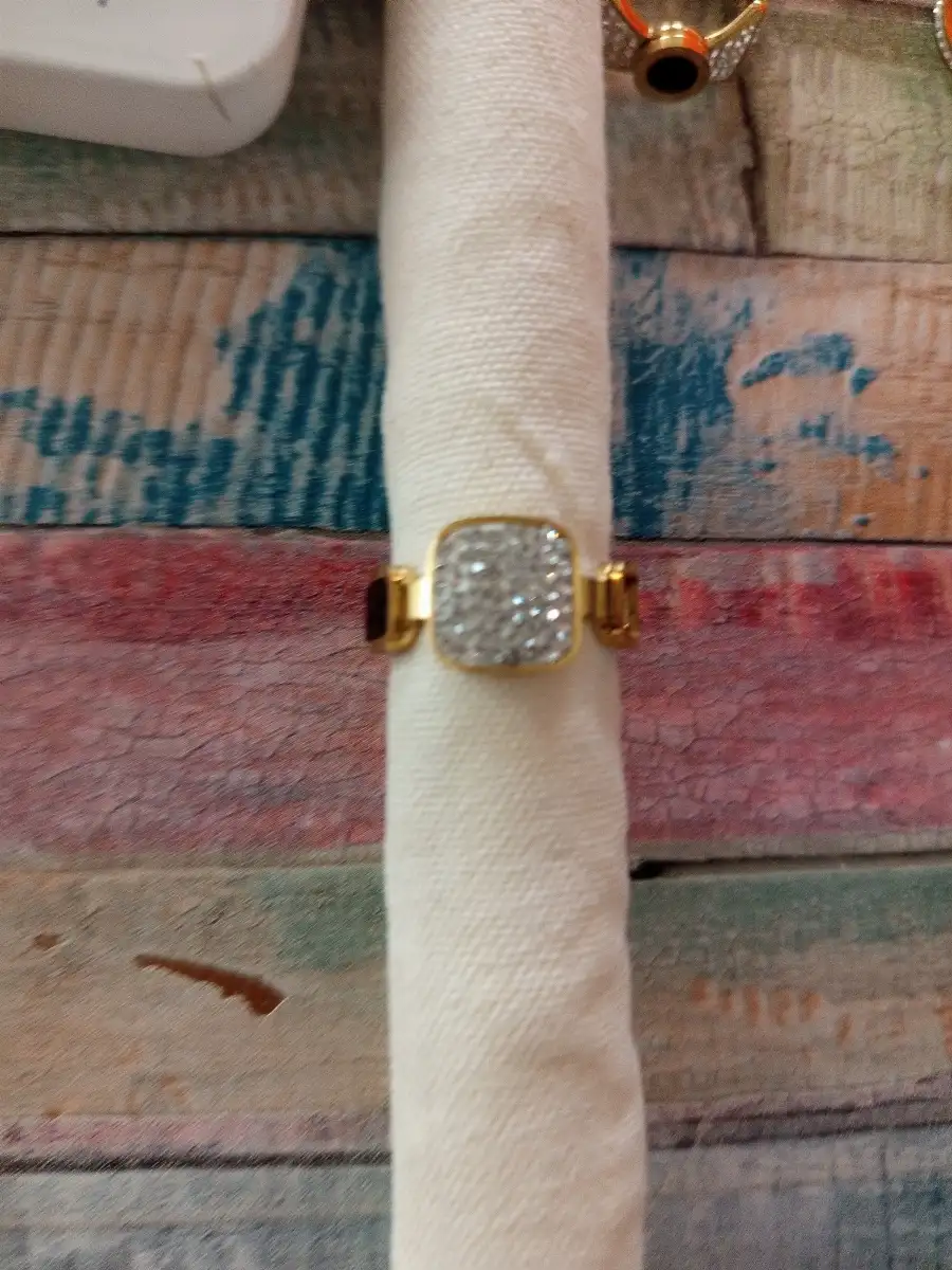 Bague carré